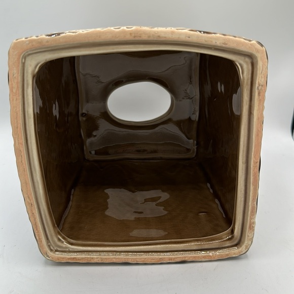 Cream/brown/tan square tissue box holder/cover - Picture 6 of 6